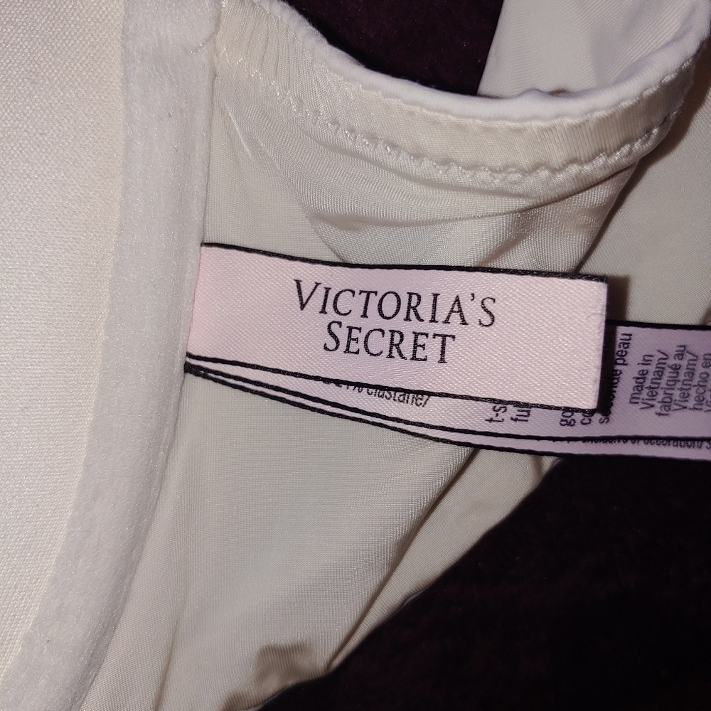 Bra - Picture 3 of 3